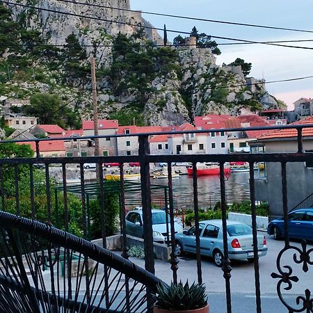 Apartment Navika Omiš Exteriér fotografie