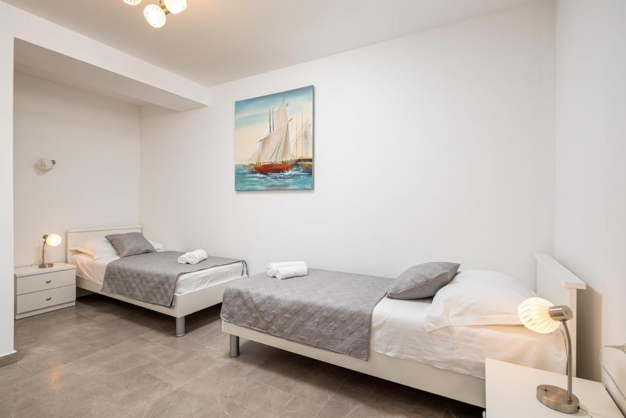 Apartment Navika Omiš Exteriér fotografie