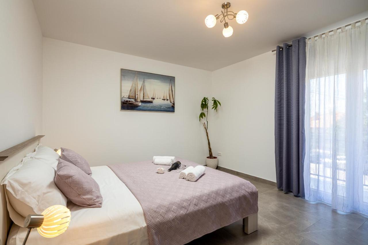 Apartment Navika Omiš Exteriér fotografie